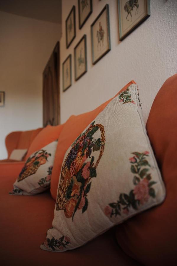 Apartamento Kapelle - Urlaub Auf Dem Weingut Maring-Noviand Exterior foto