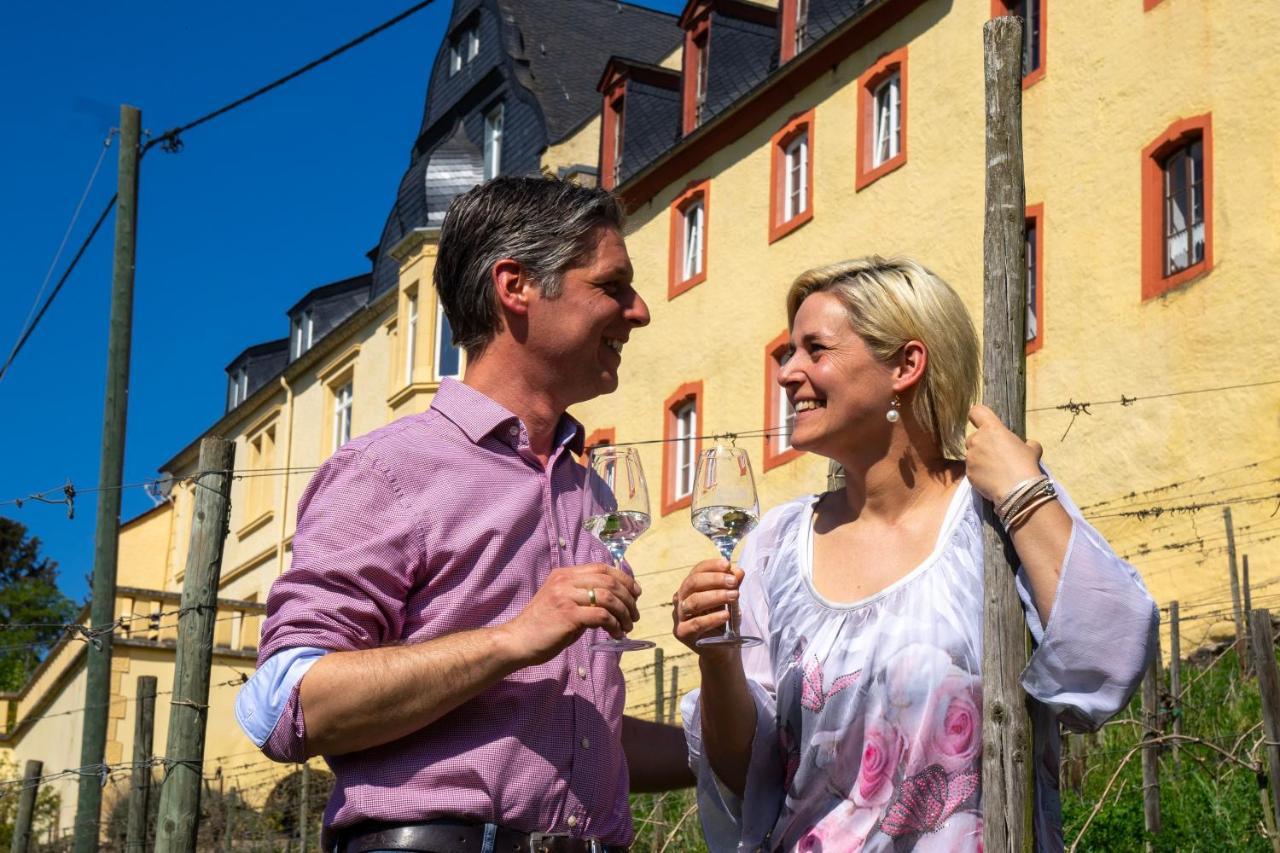 Apartamento Kapelle - Urlaub Auf Dem Weingut Maring-Noviand Exterior foto